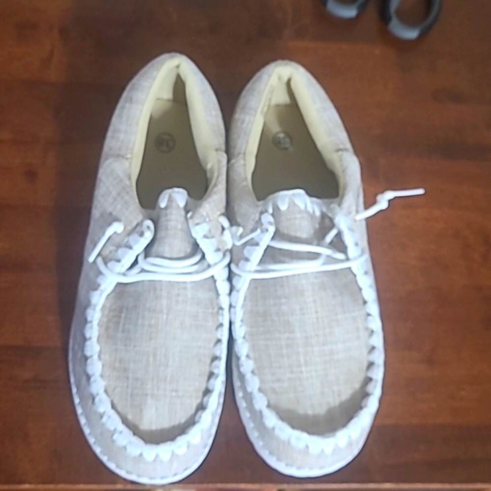 🥰BURBERRY LARKHALL BEIGE CHECK CANVAS LOGO SNEAKERS 🥰